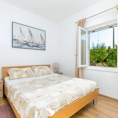 With Parking Space - 24167 Appartement