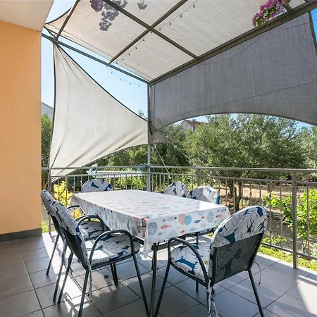 Appartement With Parking Space - 24167 Trogir