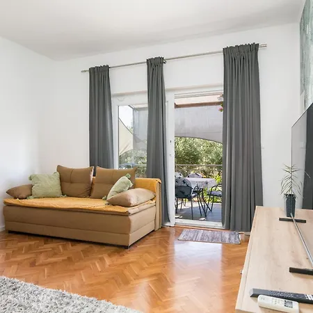 With Parking Space - 24167 * Trogir