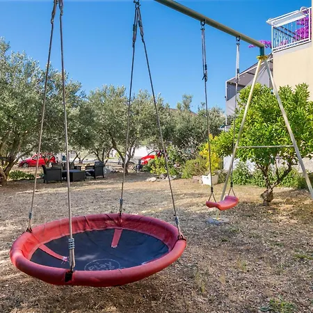 Appartement With Parking Space - 24167 Trogir